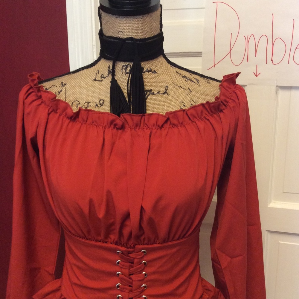 🦉🍁just in 🦉🍁burnt orange top - Picture 4 of 8